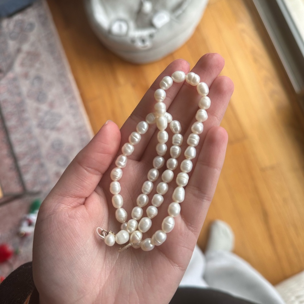 VINTAGE Freshwater Pearl Necklace